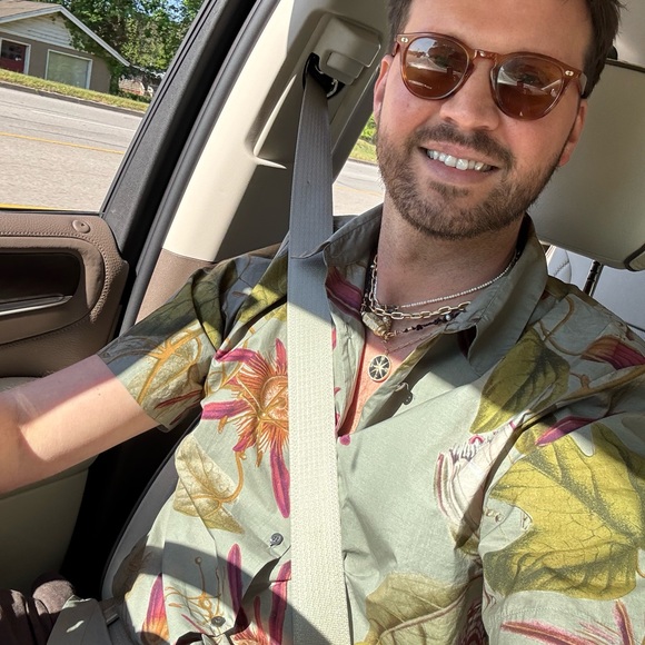 Meet your Posher, Jordan - Picture 13 of 16